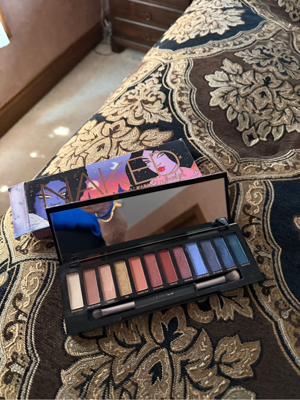 Urban Decay Eyeshadow Palette — Peach, Gold, Coral, Blue, Purple Shades